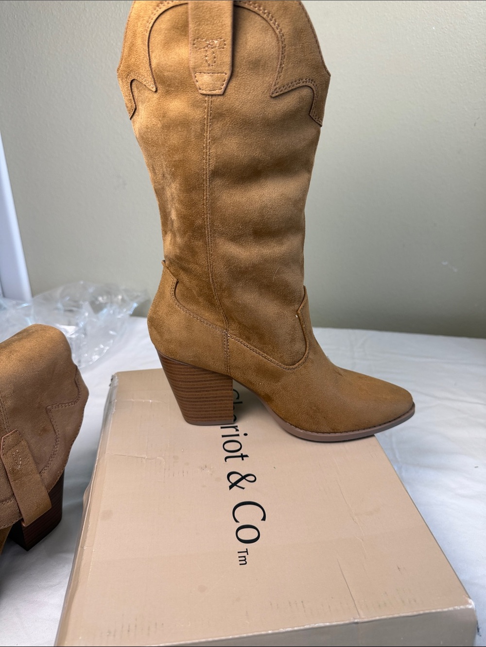 Women’s Tan Suede Mid-Calf Western Block Heel Boots